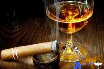 Rượu và thuốc lá ảnh hưởng lên mức estrogene sau mãn kinh